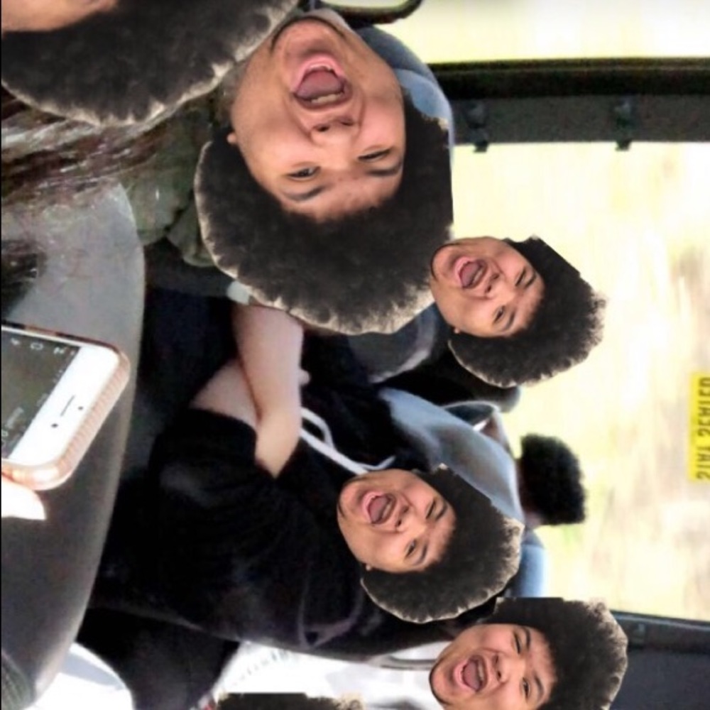 Meet your Posher, Carlos